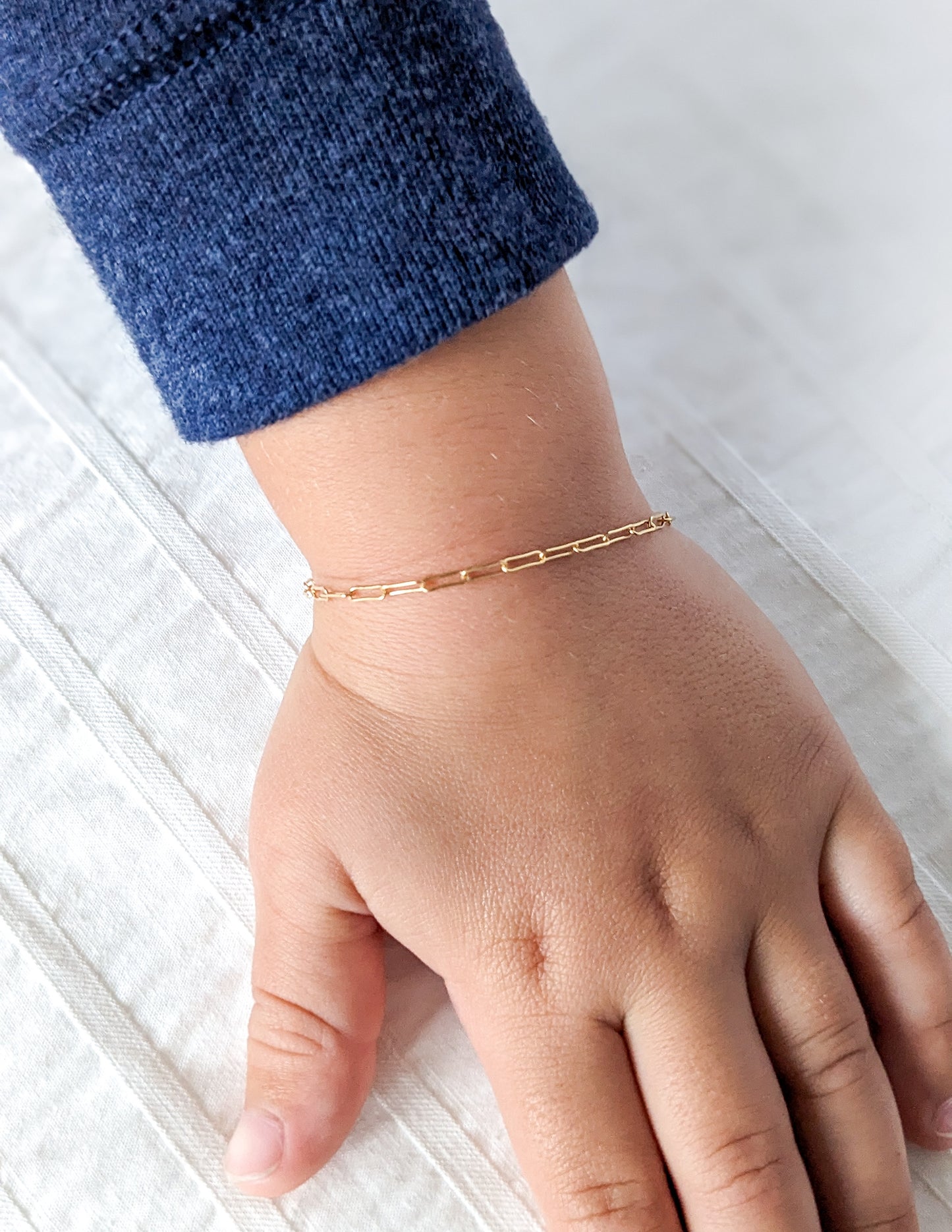 Bracelet paperclip, enfants, gold filled 14k, Apparat Atelier